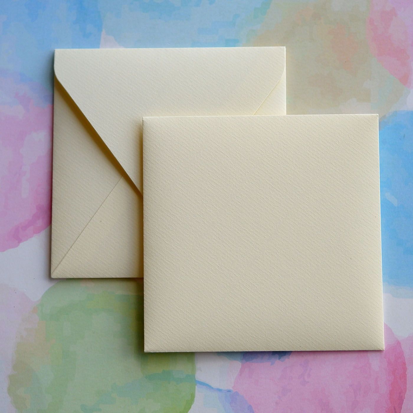 Конверт 125х125 квадрат Laid Cream 100г/м2 (чистий)